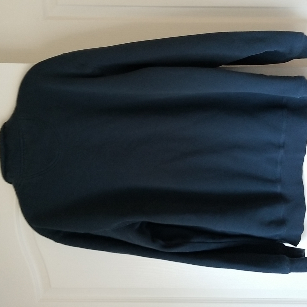 Van Heusen pull over - Picture 4 of 4